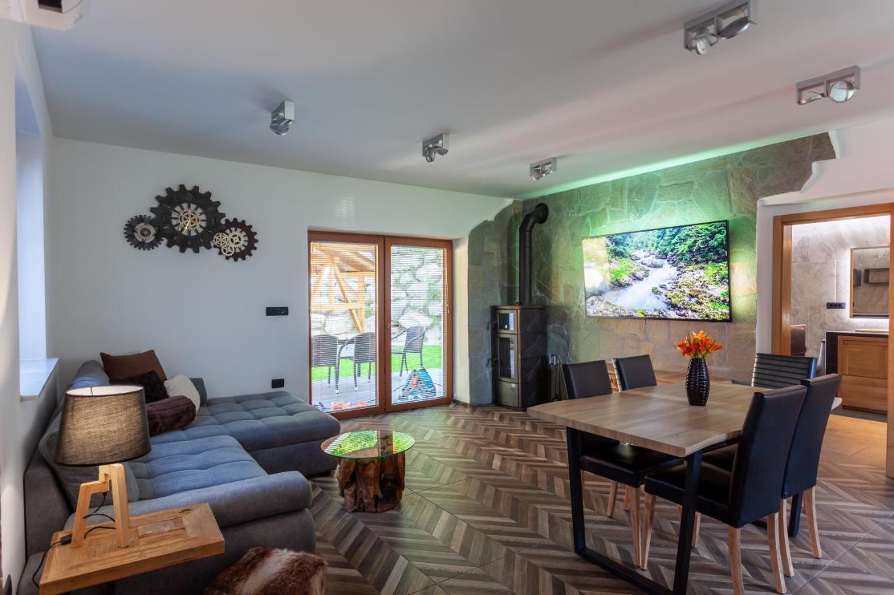 My Time Holiday House With Sauna Zgornje Gorje ภายนอก รูปภาพ